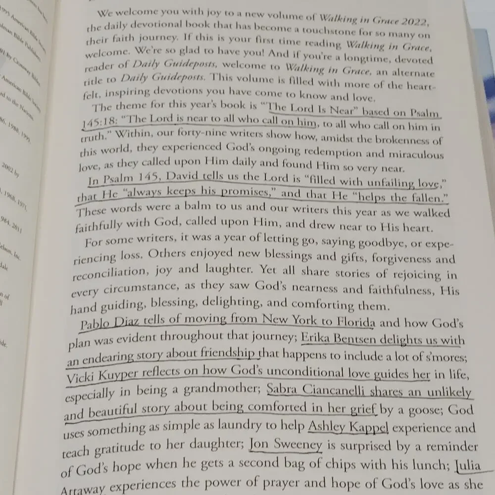 Walking in Grace 2022 Daily Devotions - Hardcover Guideposts Christian Book